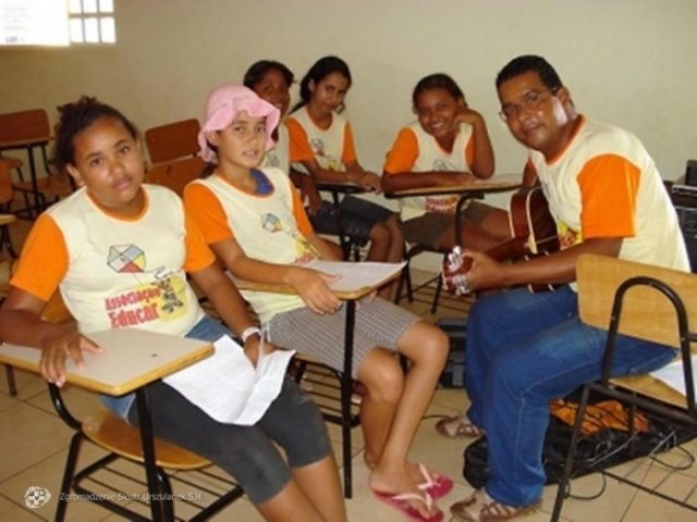 batch_batch_brazylia-varzea_grande_10_20110317_1547077177